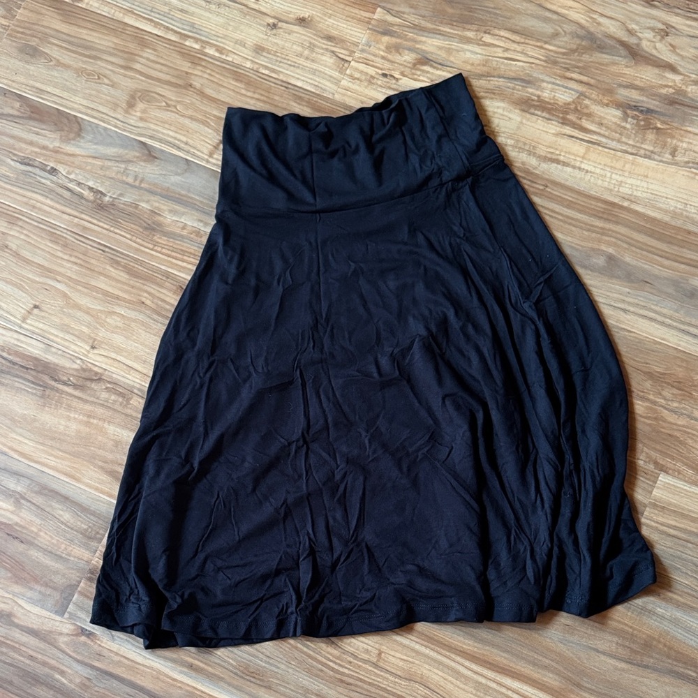 Women’s Black A-Line midi Skirt